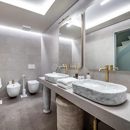 Dimora Collection - Le Corti - Boutique Luxury In A Restored 13th Century Convent, With Sauna And Gym (adults Only) * フィレンツェ