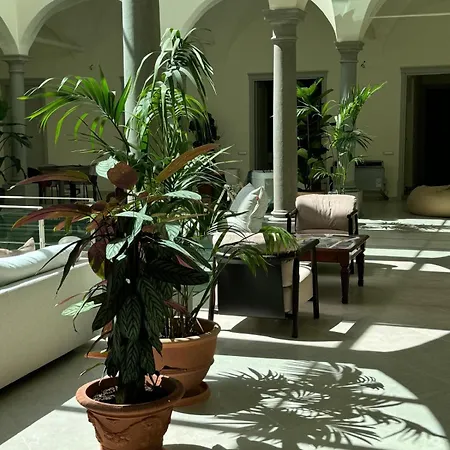Dimora Collection - Le Corti - Boutique Luxury In A Restored 13th Century Convent, With Sauna And Gym (adults Only) Apart-hotel *