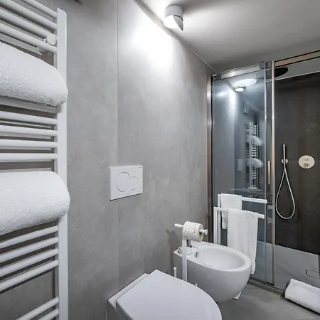 Dimora Collection - Le Corti - Boutique Luxury In A Restored 13th Century Convent, With Sauna And Gym (adults Only) Ξενοδοχείο με διαμερίσματα *