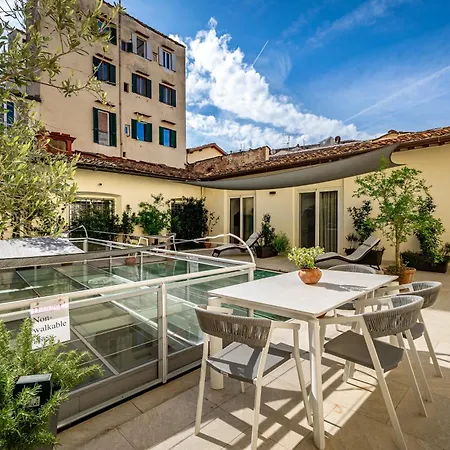 Aparthotel Dimora Collection - Le Corti - Boutique Luxury In A Restored 13th Century Convent, With Sauna And Gym (adults Only) Florence