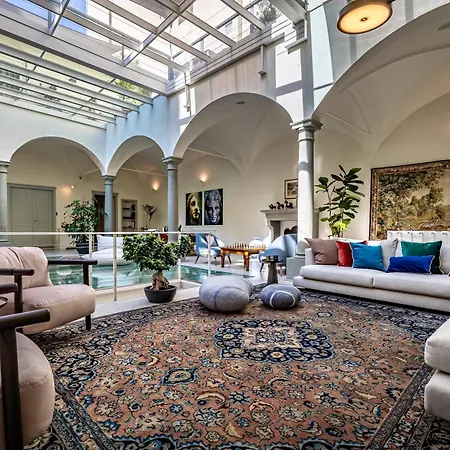 Aparthotel Dimora Collection - Le Corti - Boutique Luxury In A Restored 13th Century Convent, With Sauna And Gym (adults Only) *