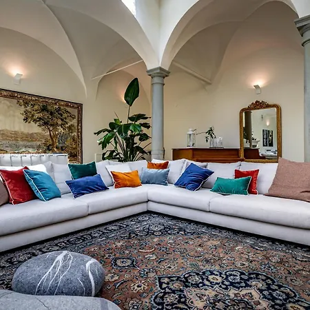 Dimora Collection - Le Corti - Boutique Luxury In A Restored 13th Century Convent, With Sauna And Gym (adults Only) Aparthotel Florence