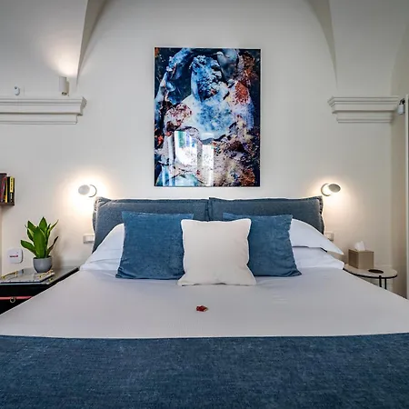 Dimora Collection - Le Corti - Boutique Luxury In A Restored 13th Century Convent, With Sauna And Gym (adults Only) Aparthotel *