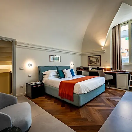 Dimora Collection - Le Corti - Boutique Luxury In A Restored 13th Century Convent, With Sauna And Gym (adults Only) * Florence