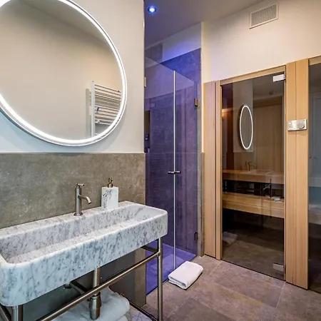 Dimora Collection - Le Corti - Boutique Luxury In A Restored 13th Century Convent, With Sauna And Gym (adults Only) Aparthotel