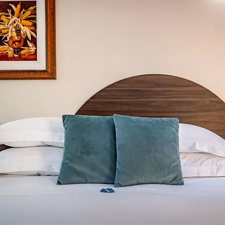 Apart Otel Dimora Collection - Le Corti - Boutique Luxury In A Restored 13th Century Convent, With Sauna And Gym (adults Only) *